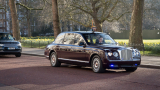 Bentley-State-Limousine-paradde