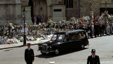 hearse-Daimler-DS420